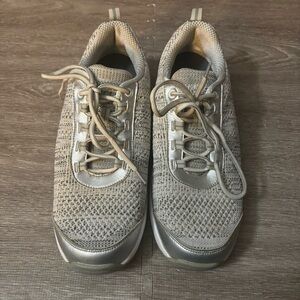 Orthofeet Biofit Gray Silver Comfort Walking Shoes Sneakers 982 Womens 10.5 M